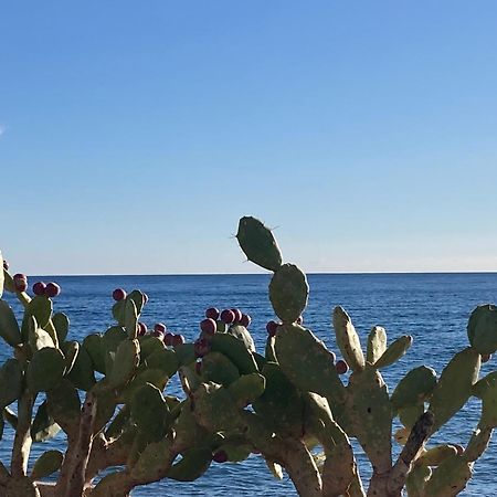 Taliari Taormina Apartment Екстер'єр фото