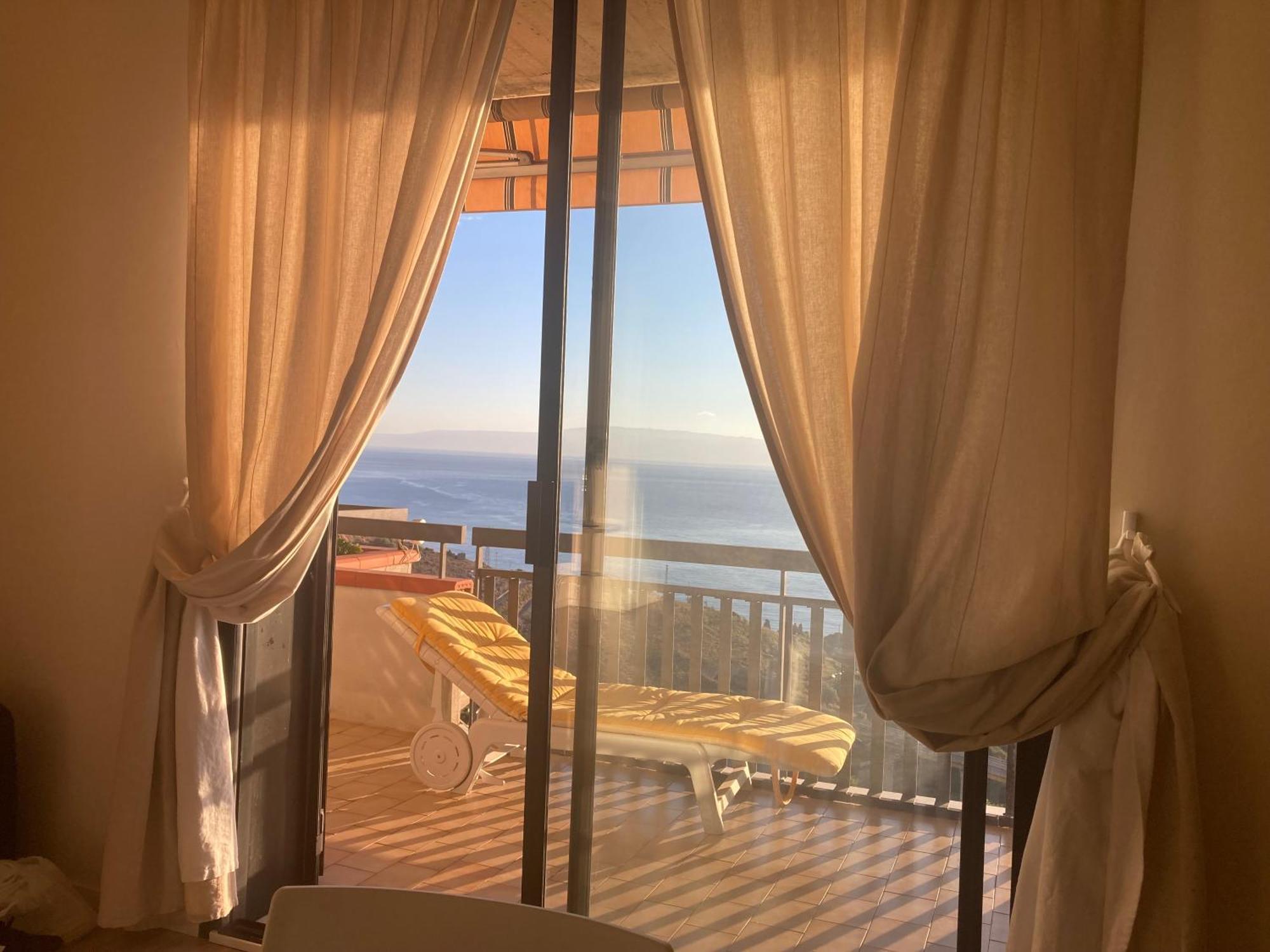 Taliari Taormina Apartment Екстер'єр фото